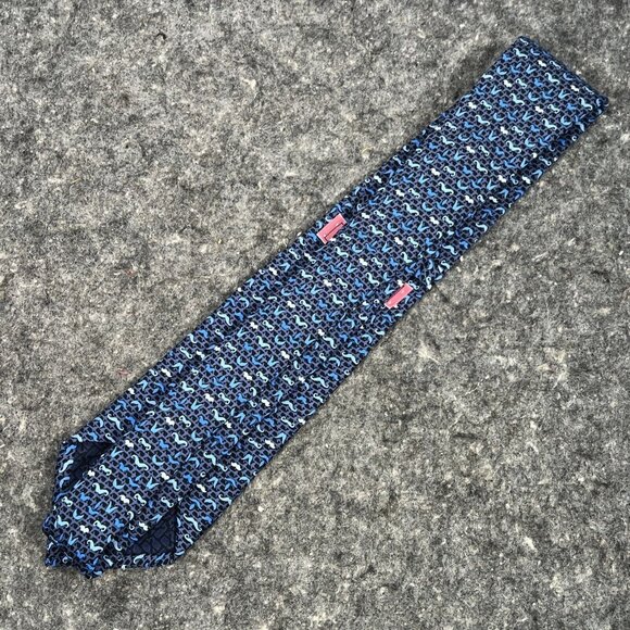 Vineyard Vines Mens Tie Blue Moustaches & Whales MOVEMBER ~61" x 3 1/2" - Picture 7 of 8